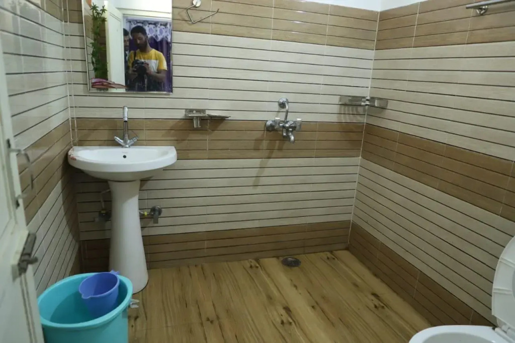 Trinetra Homestay
