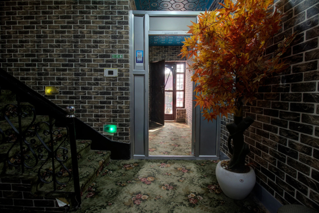 Collection O Brein Nishat Formerly Continental Guest House