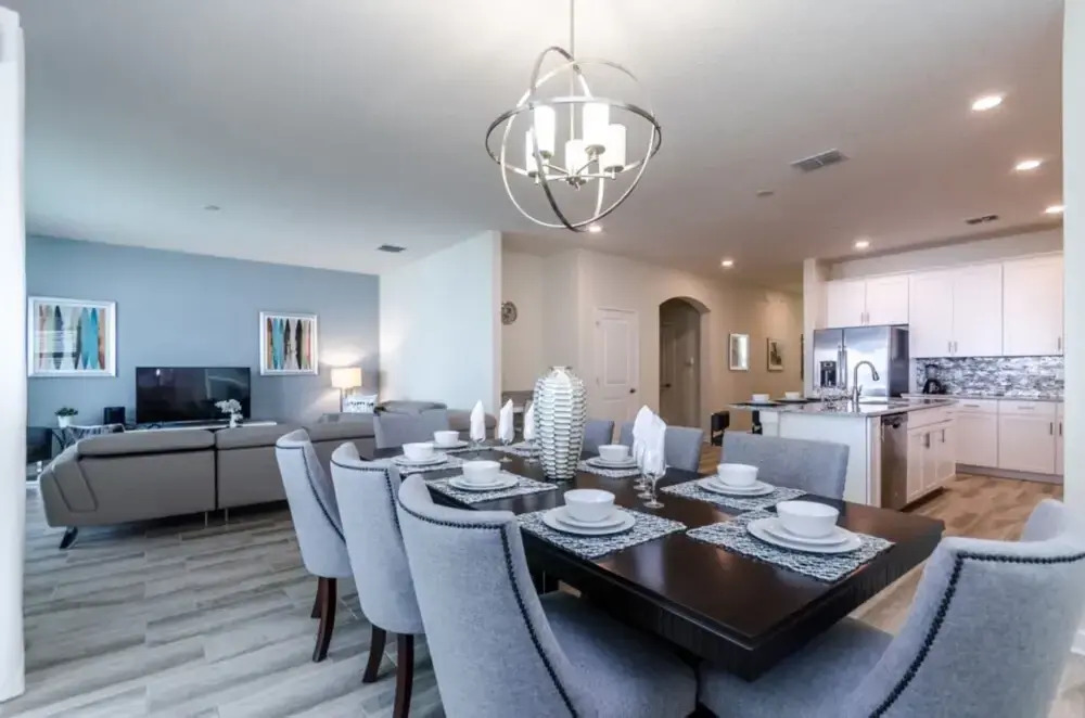 6 Bedroom 5 Bathroom Villa 1573sw