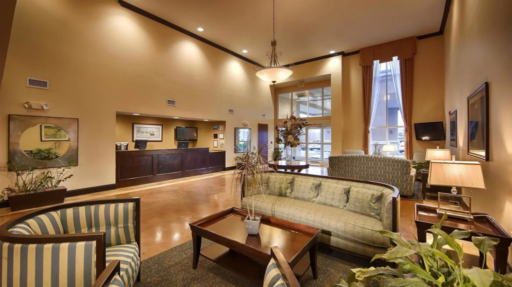 Best Western Plus Waynesboro