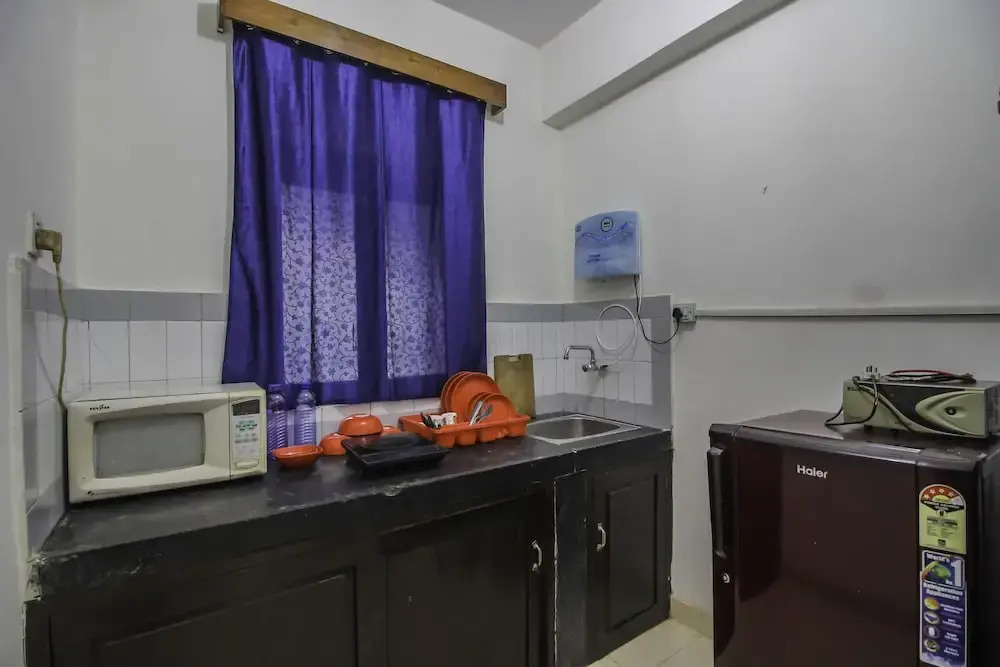 OYO 10906 Home Modern 1BHK Baga