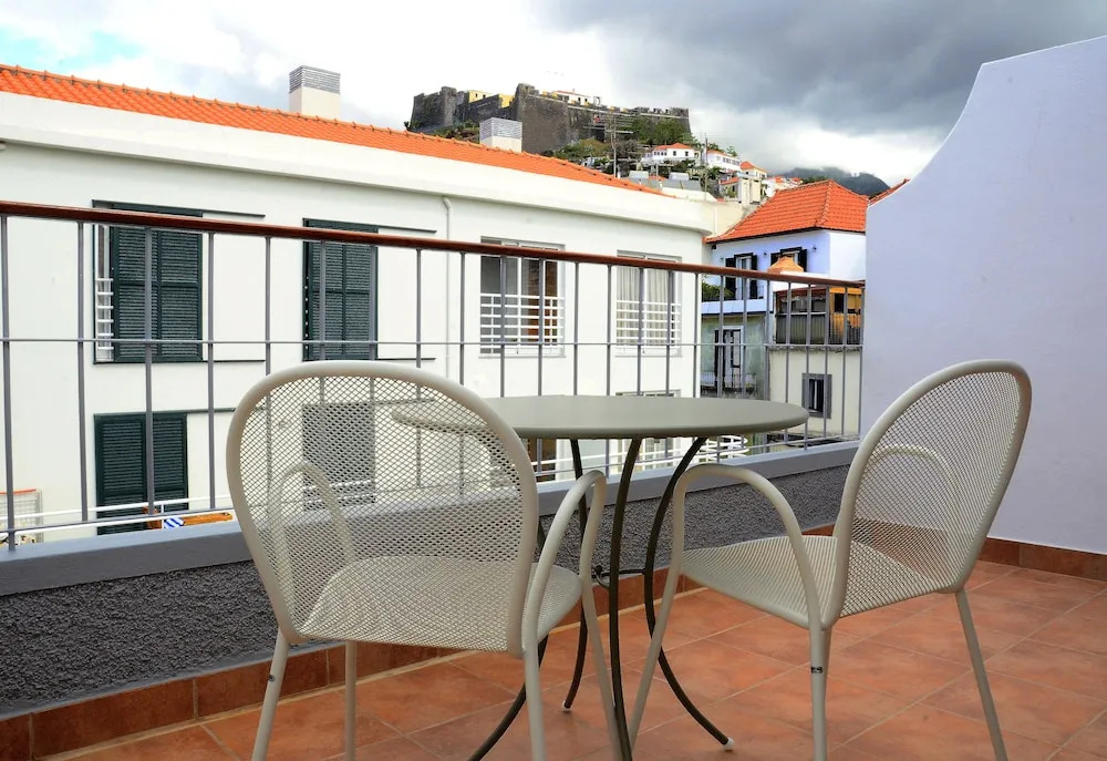 VILA ALEGRIA by brugrani