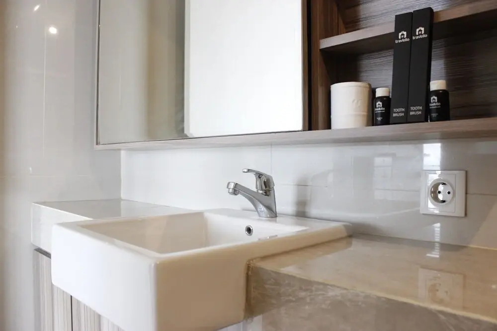 Gorgeous 3br Apartment at Landmark Residence Near 23 Paskal