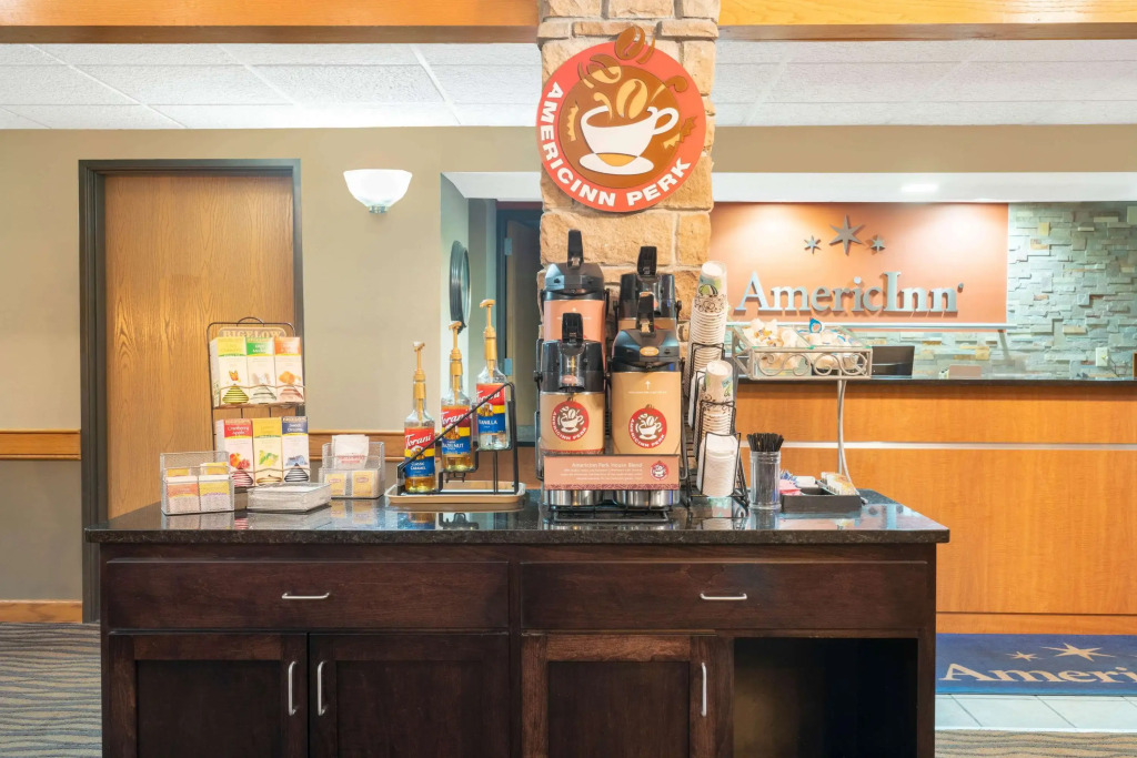 AmericInn by Wyndham Coon Rapids