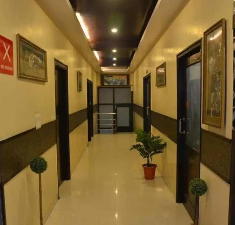Hotel Jinendra Inn