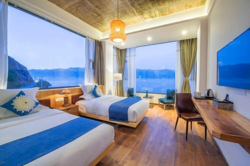 Dali Silver Empire Inn