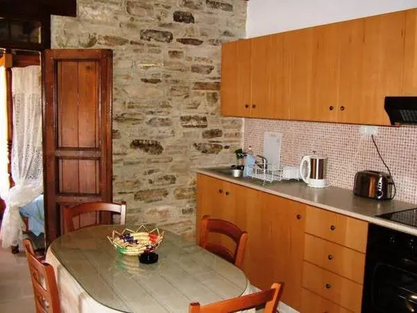 Romios Holiday Apartments