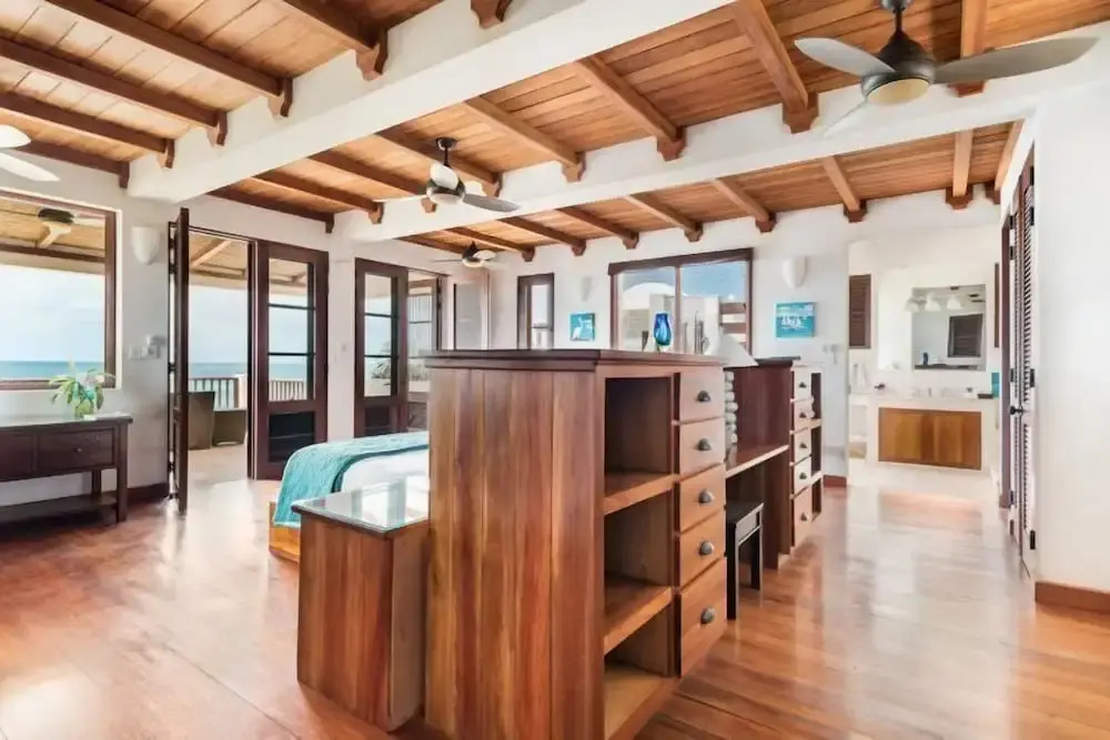 Villa Black Pearl