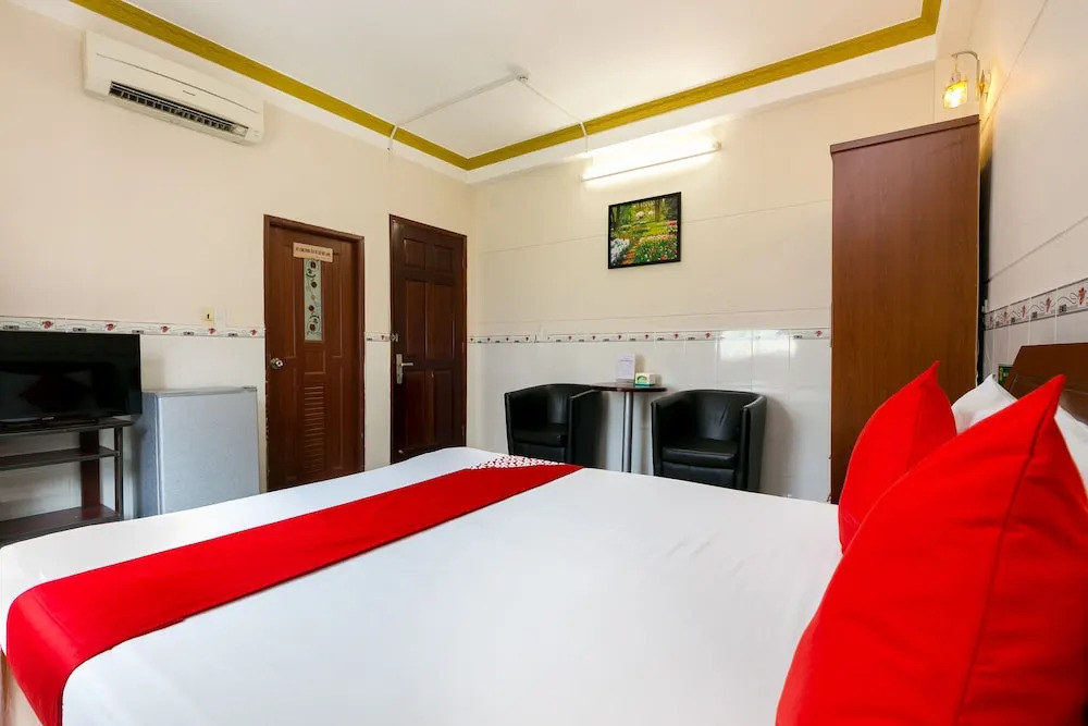 Ngoc Linh Hotel