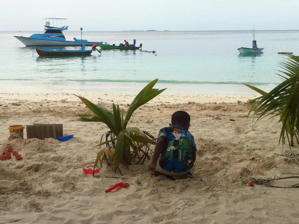 Mulah Surf Camp