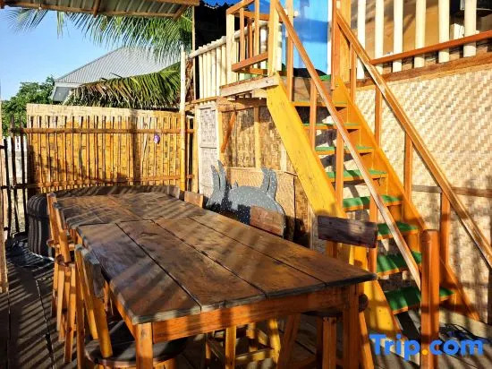 Goroadventures and Dive Resort