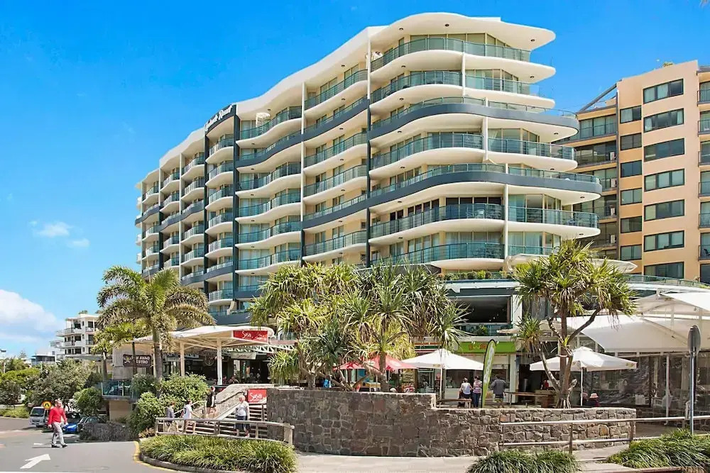 Holiday With A View Landmark Hotel