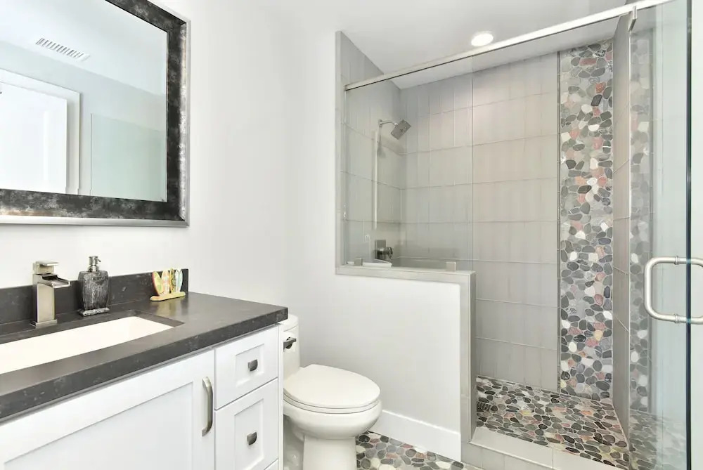 1505 E Ocean 4 Bedroom Home