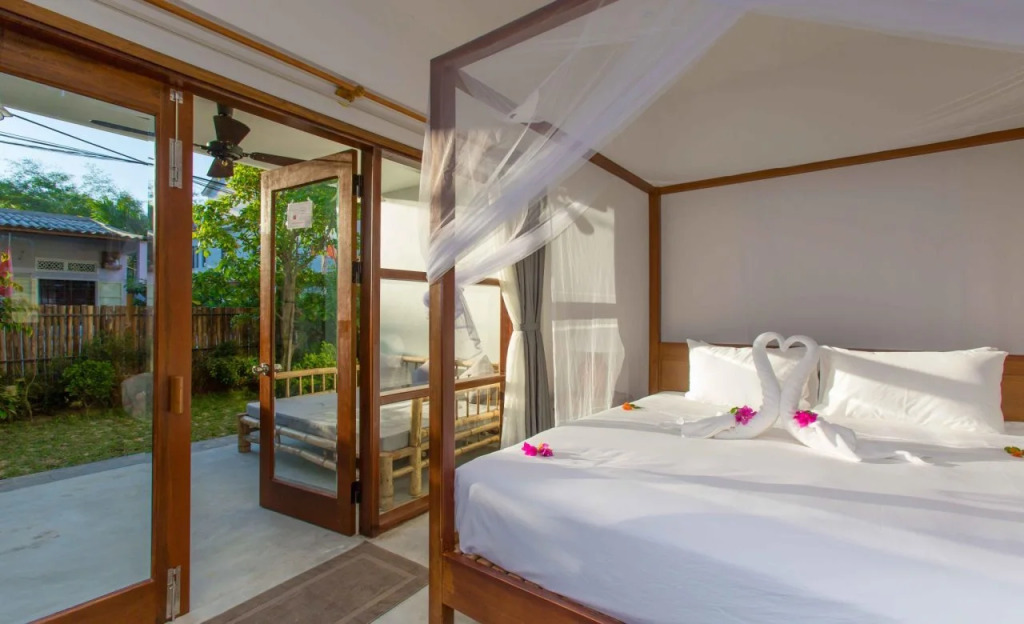 Vina Beach Pool Villas