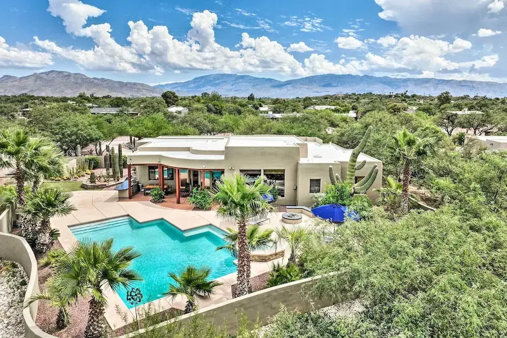 Mountain-view Oasis w/ Incredible Pool & Spa!