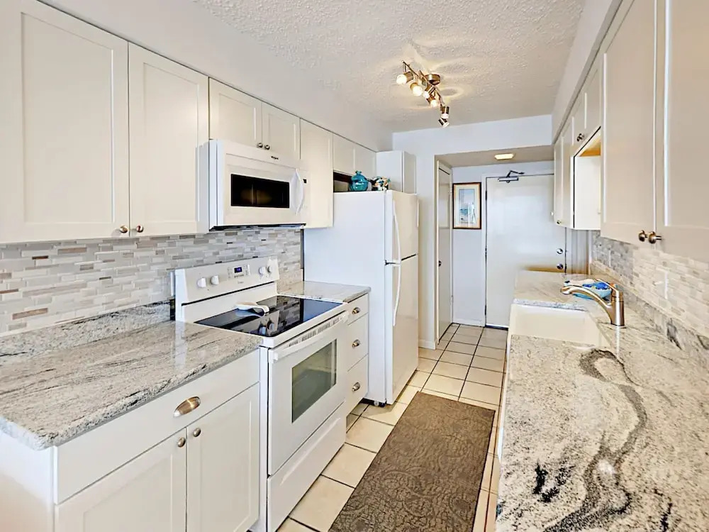 421 East Beach Blvd 656 Condo 2 Bedrooms 2 Bathrooms Condo