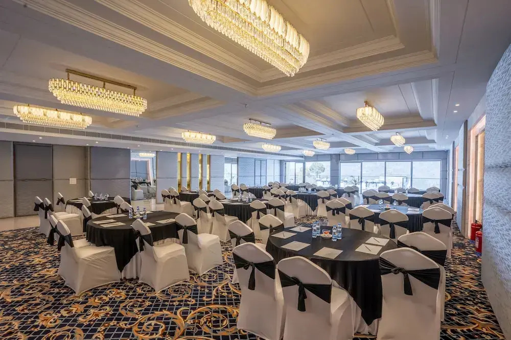 Velmore Kasauli Operated by Royal Orchid Hotel Ltd