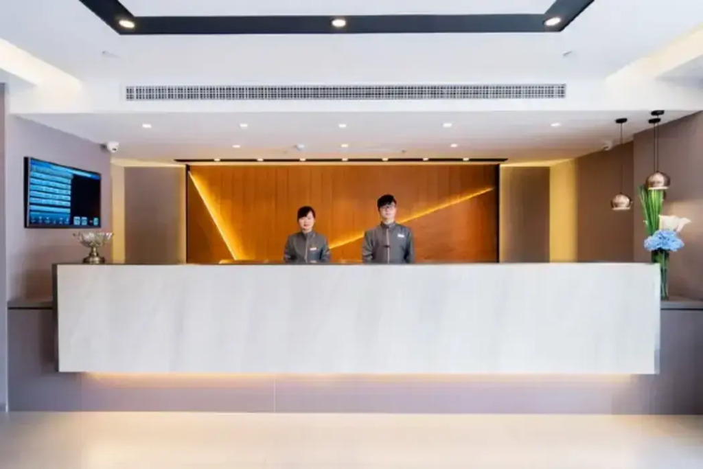 Homeinn Selected Hotel (Shanghai Hongqiao Gubei Yaohong Road Subway Station)