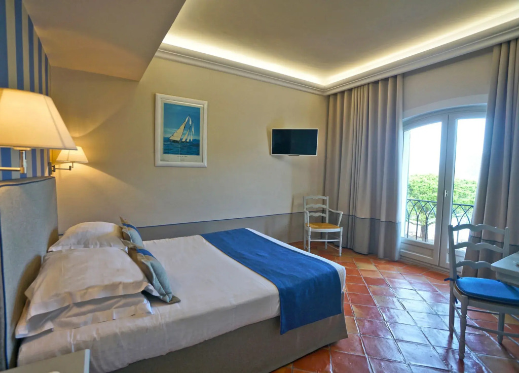 La Bastide Du Port - Hôtel de Charme