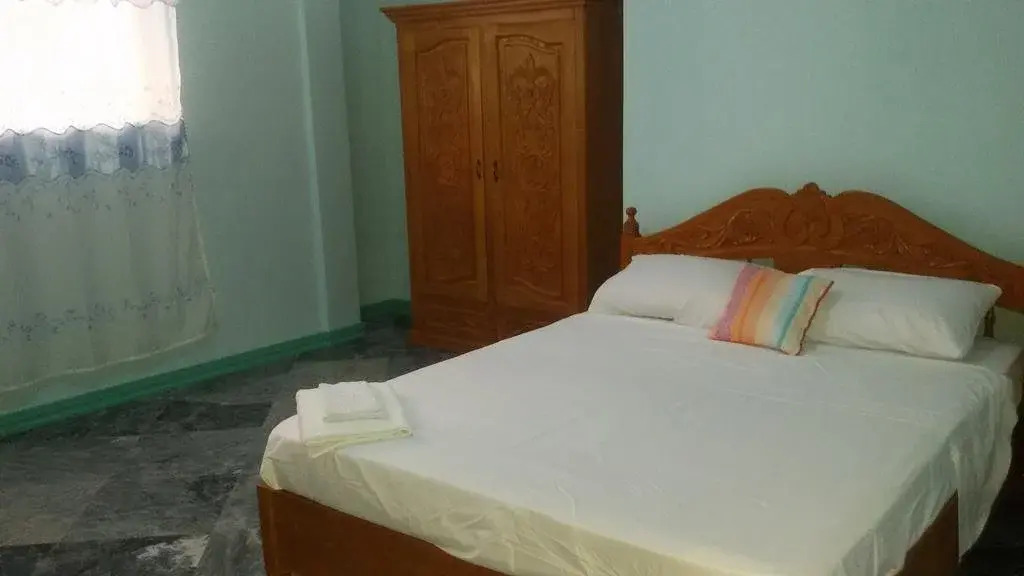 Blue Lagoon Bed & Breakfast