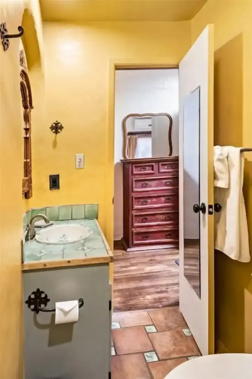 Amor - Historic Adobe in the Heart of The Railyard and Downtown Santa Fe, Hot Tub