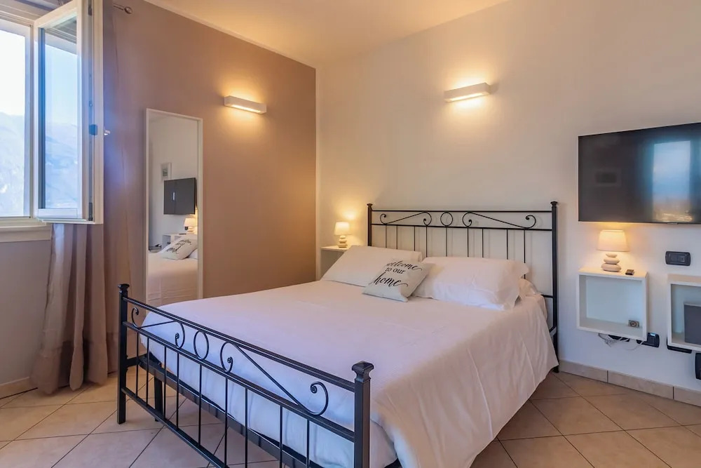 Cascine Apartments by Wonderful Italy
