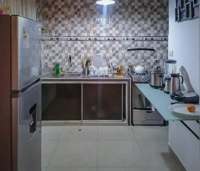 Full apartment independent entrance, services included