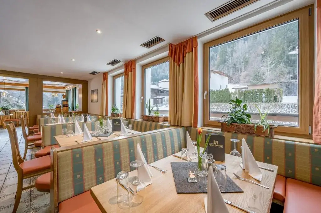 Seehüters Hotel Seerose - Piburger See, Ötz