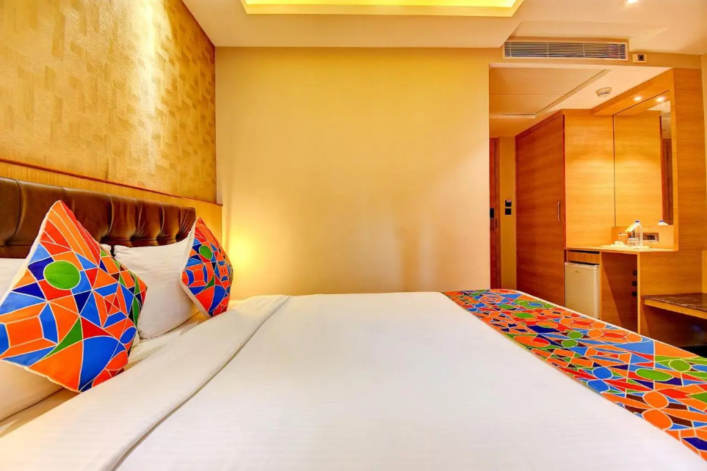 Fabhotel S Comfort Inn