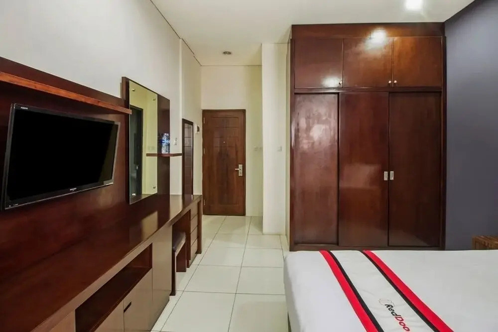 RedDoorz @ Karet Kuningan