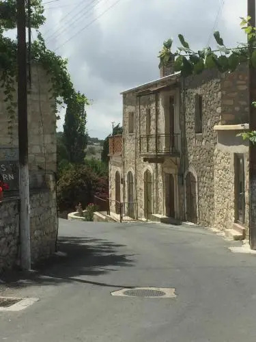 Drouseia Villa