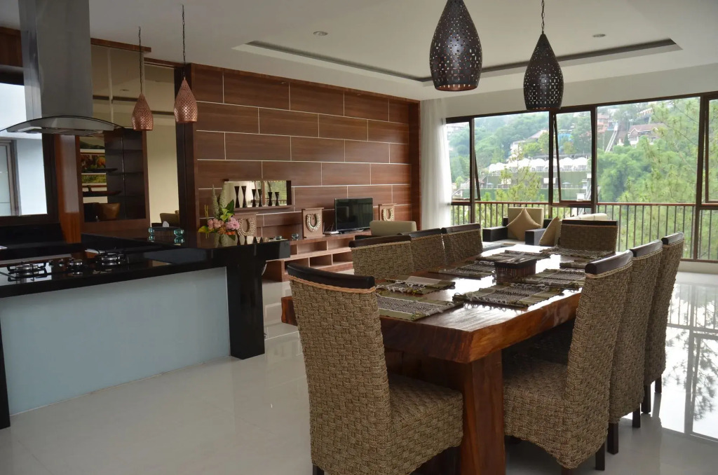 Magenta Hill View Villa 6 bedrooms with a private slide pool
