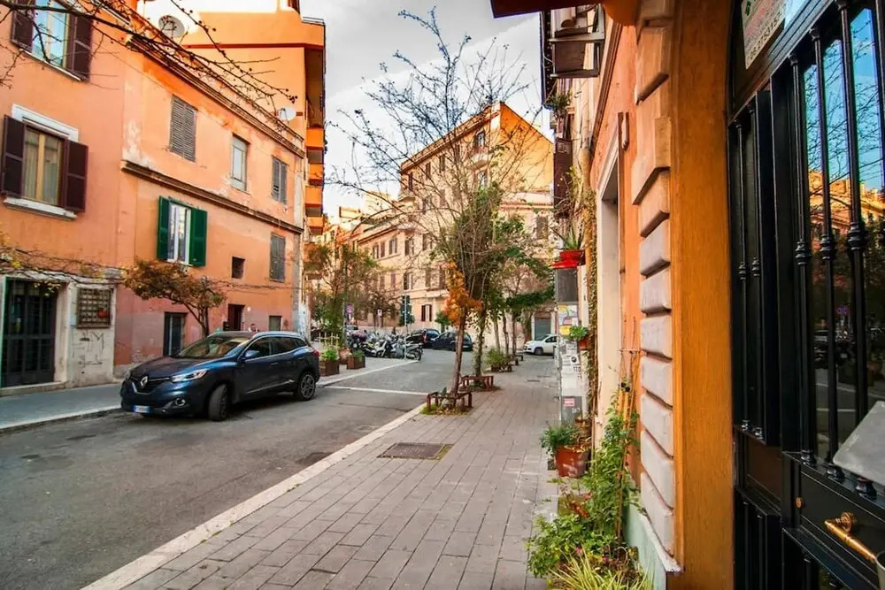 Apartment With one Bedroom in Roma, With Wifi