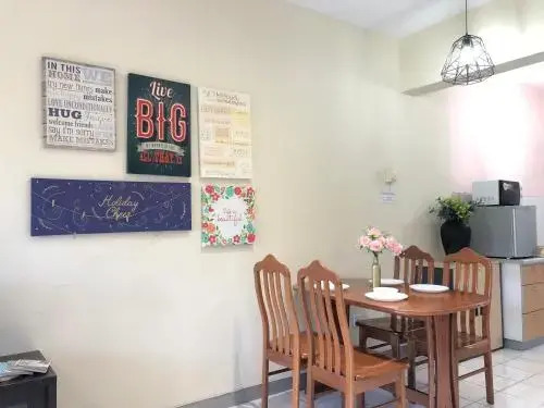 Selesa Hillhomes Cosy House