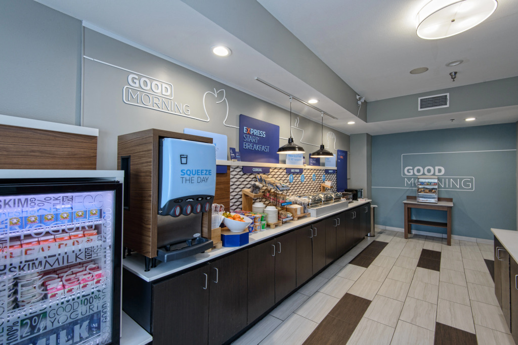 Holiday Inn Express & Suites Corpus Christi by IHG