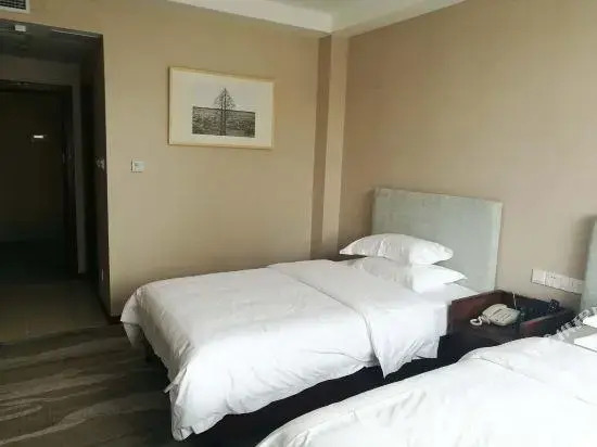 The Pieces of Time Art Hotel