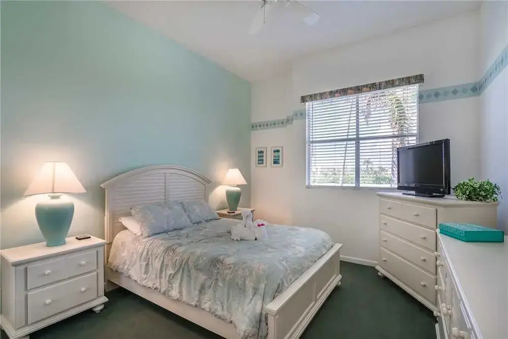 Vista Verde North - Two Bedroom Condo - 5-231