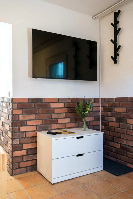 Spacious Apartment in urban location