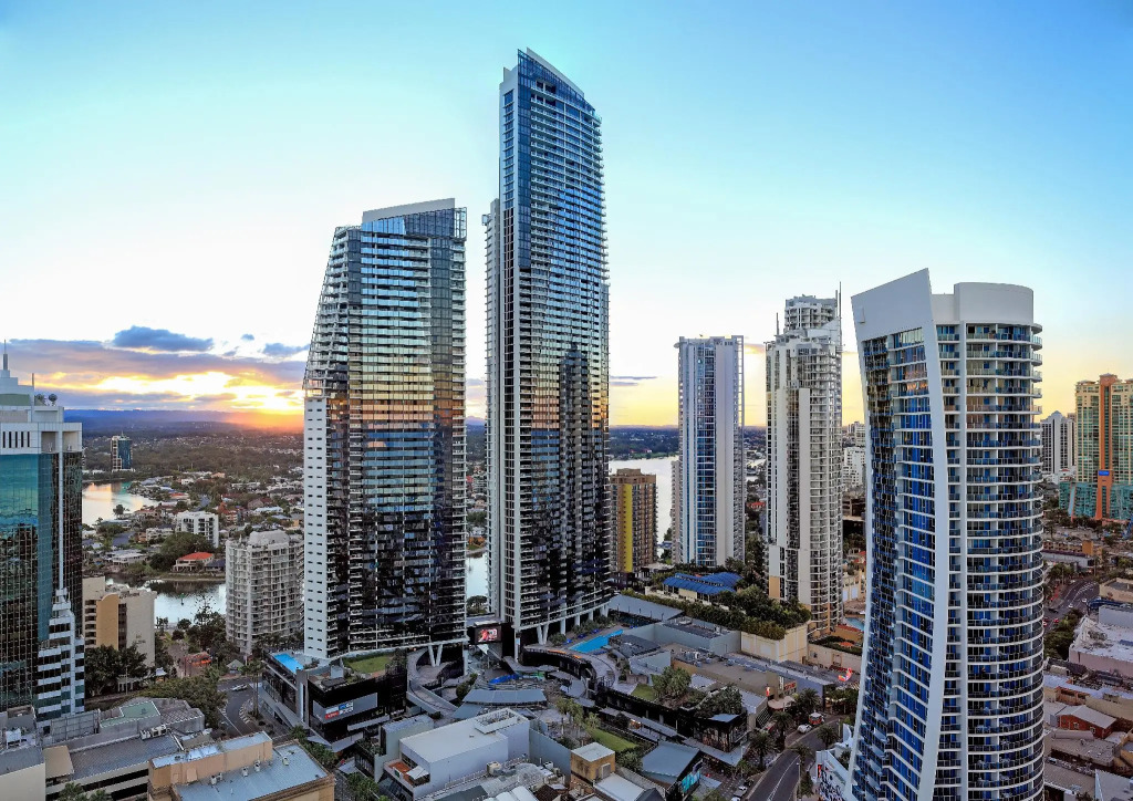 Circle on Cavill - Private Apartments - Apartment Stay