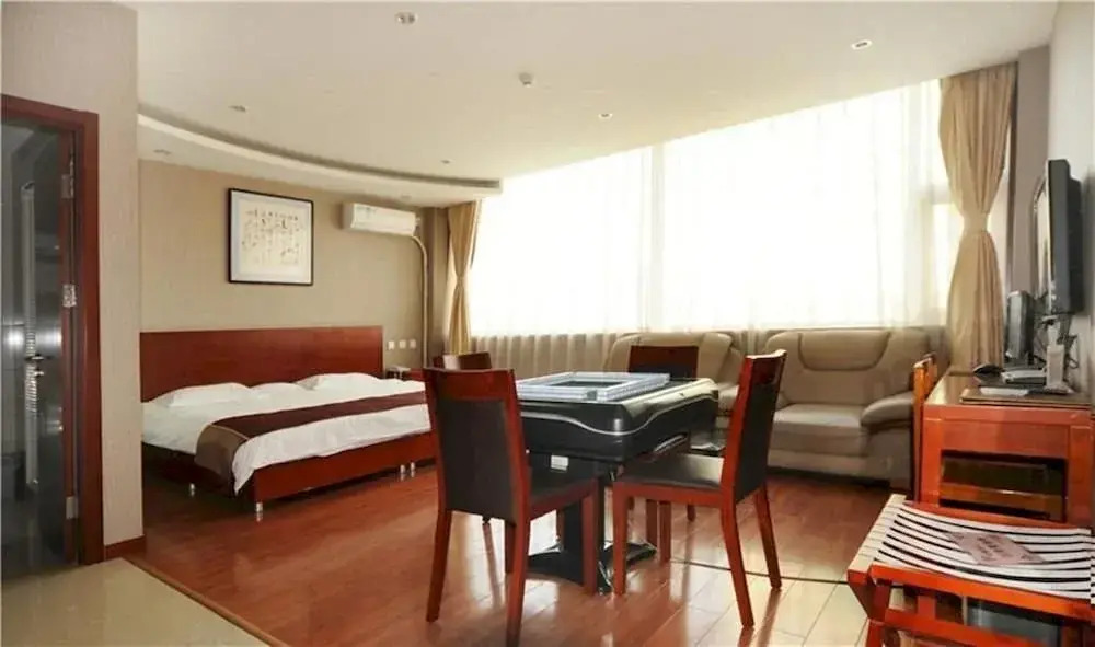 Tianjin Huayang Hotel