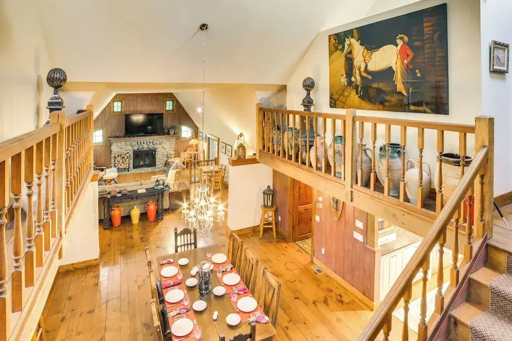 9 Mi to Boyne Resort! Farmhouse Near Town & Lake