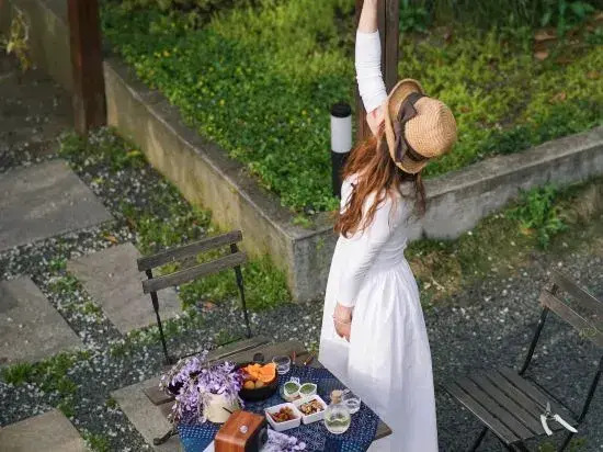 Cloud 9 Yunwai Boutique Inn