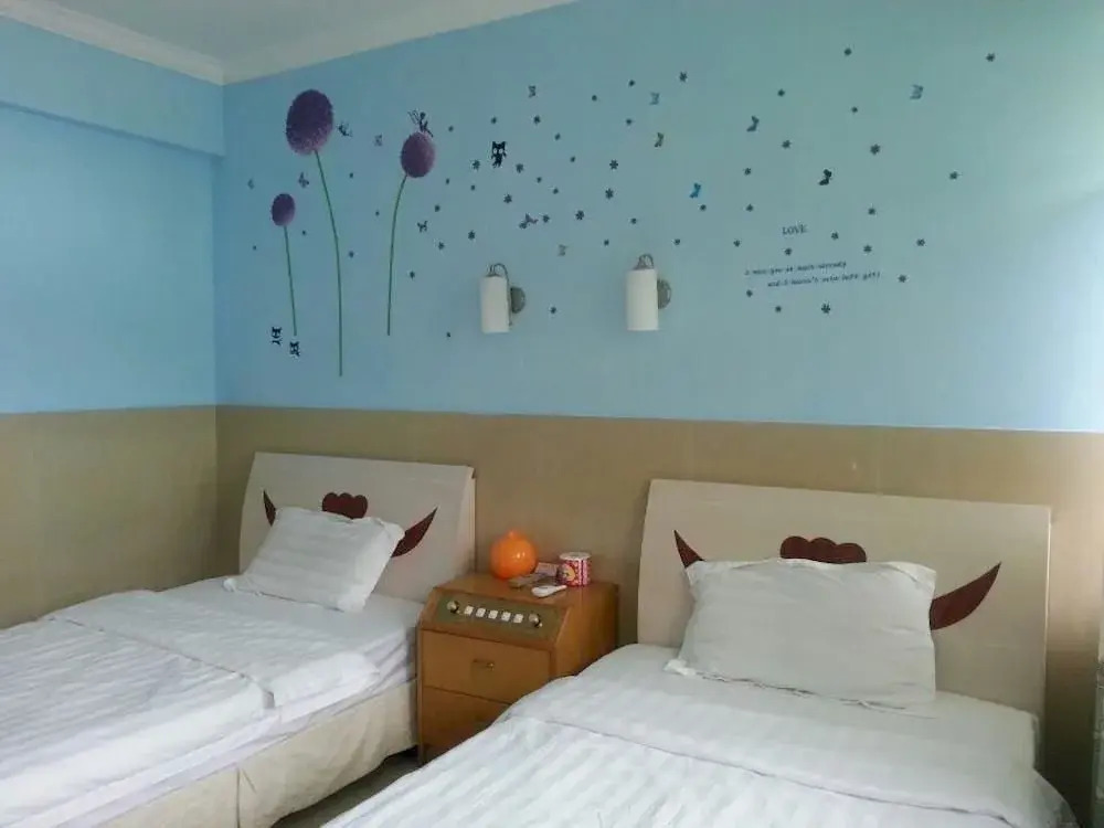 Shenzhen Rest and Seafood Beach Canteen