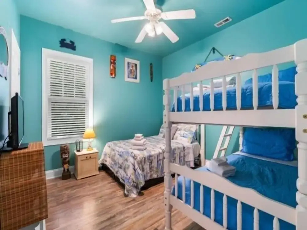 Atlantis Blue - Relaxing Beach Getaway Home Directly Across The Street From Beach Access! 5 Bedroom Home by RedAwning