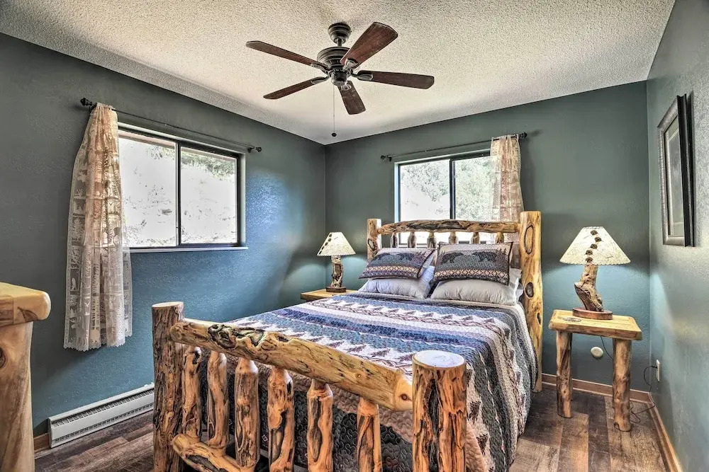 Idyllic Cabin w/ Grill & Panoramic Mtn Views!