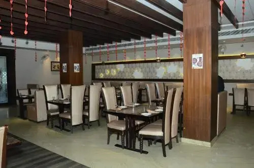 Hotel Aroma Inn
