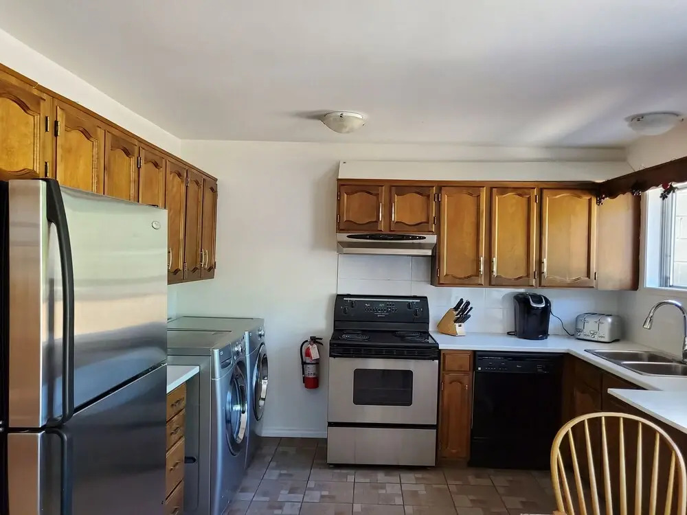 Sunrise Rooftop Condo 3 Bedrooms 1 Bathroom Condo