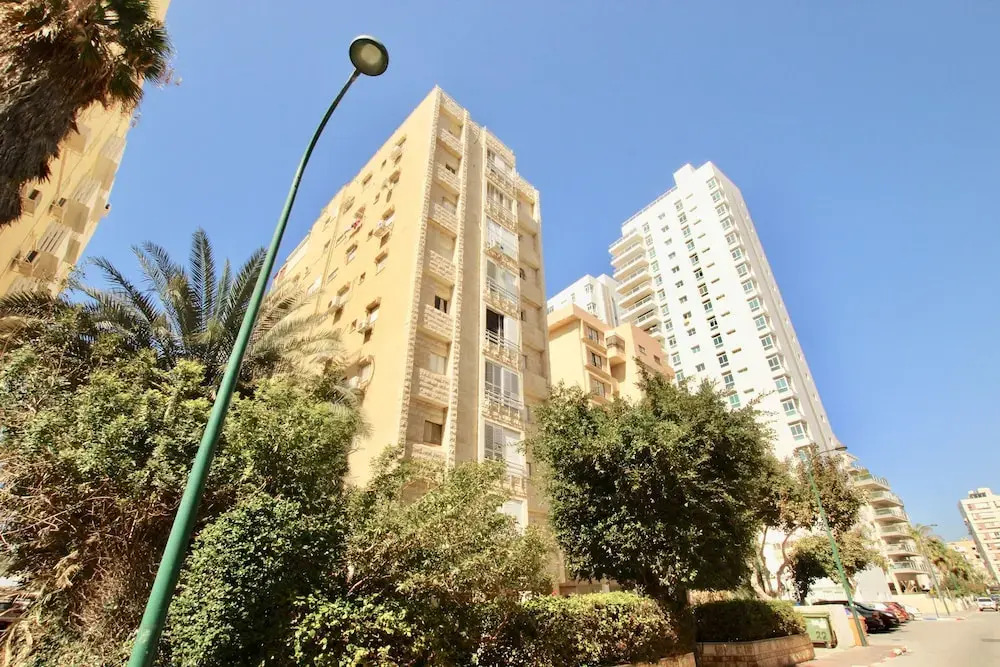 Royal Apartments On The Central Beach