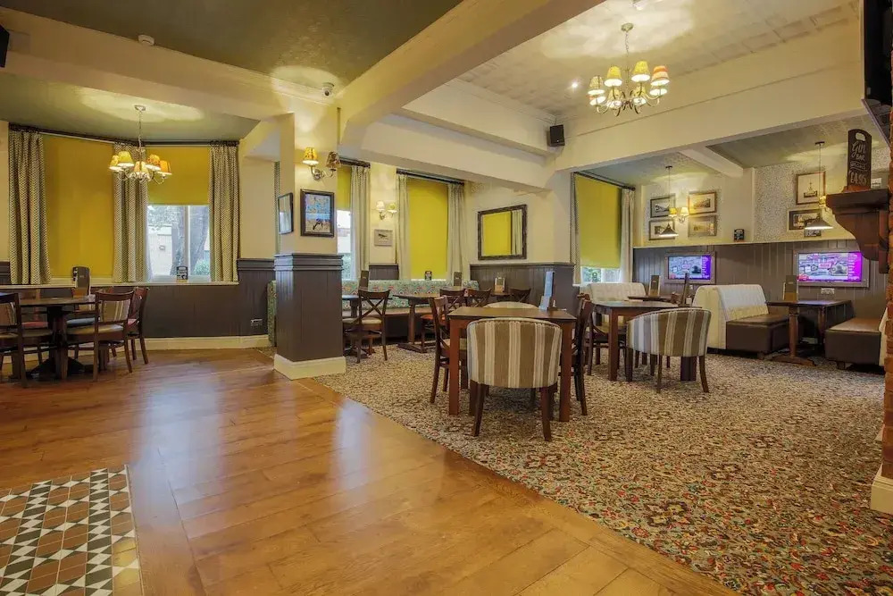 Fairway Inn