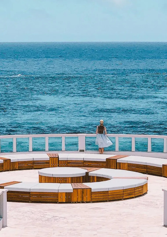 The Loren at Pink Beach